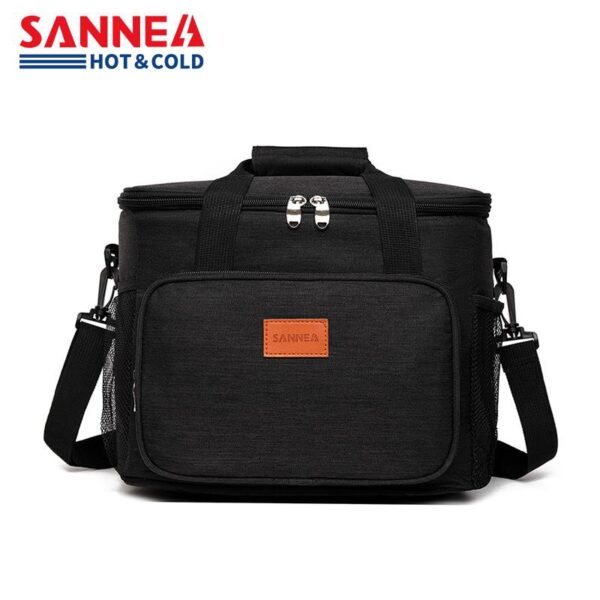 Sannea black 11-liter lunch bag