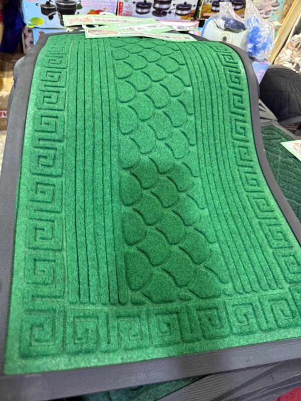 1PC ‘BIGGEST SIZE’ SUPER ABSORBENT NON-SLIP LARGE FLOOR/FOOT MAT (FOOT MAT 011)