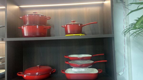 IMG_20260224_072928_531 7PCS HIGH QUALITY DURABLE THICK HEAVY ENAMEL CAST IRON COOKWARE / POT SET (CHEF STANDARD