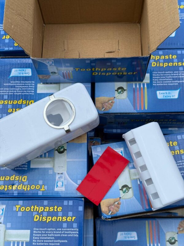 TOUCH ME TOOTHPASTE DISPENSER