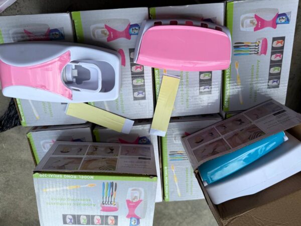 DUAL COLOURED TOOTHPASTE DISPENSER & BRUSH HOLDER